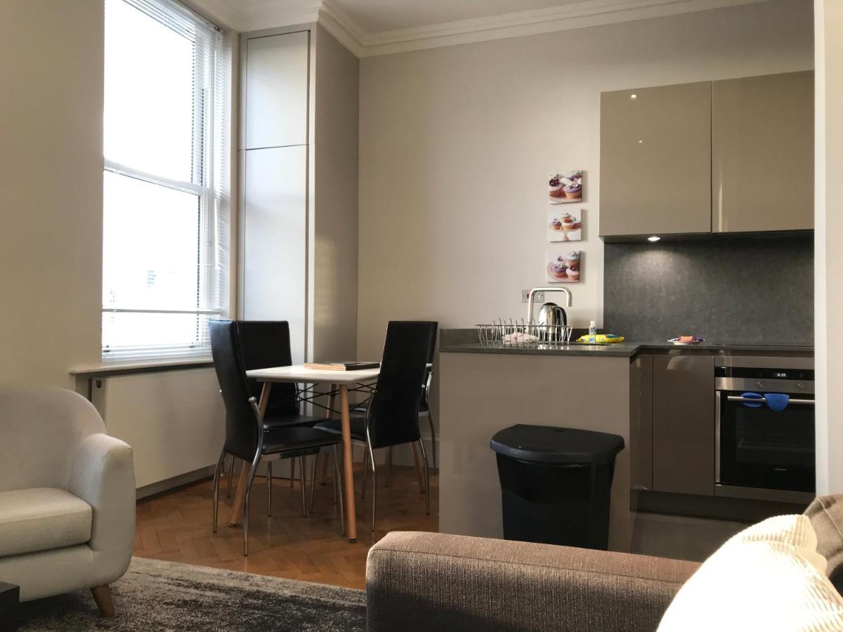 לונדון 25 Ongar Road By Viridian Apartments מראה חיצוני תמונה